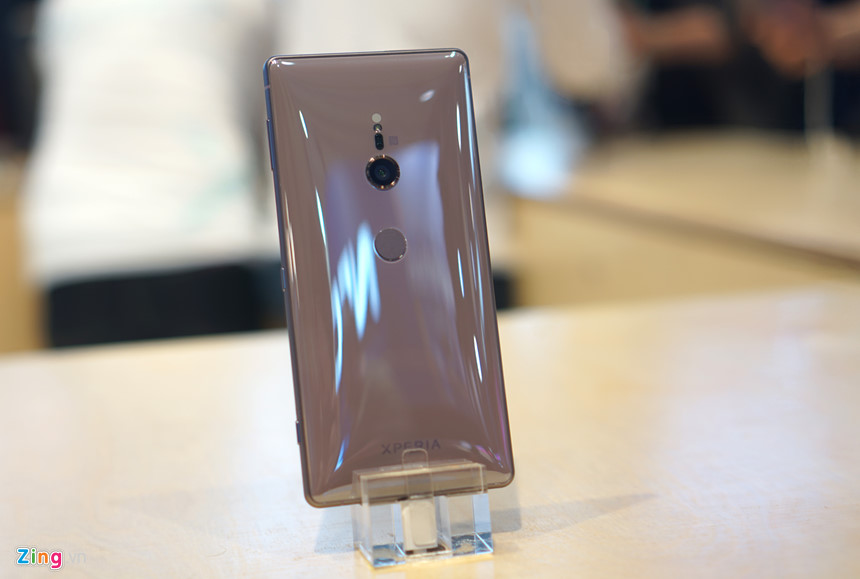 Ảnh thực tế Xperia XZ2: Sony đã thay đổi